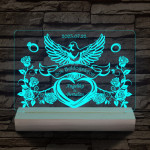 Esküvő, házassági évforduló személyre szabott 20 cm fa talppal 7 színű 3D led lámpa