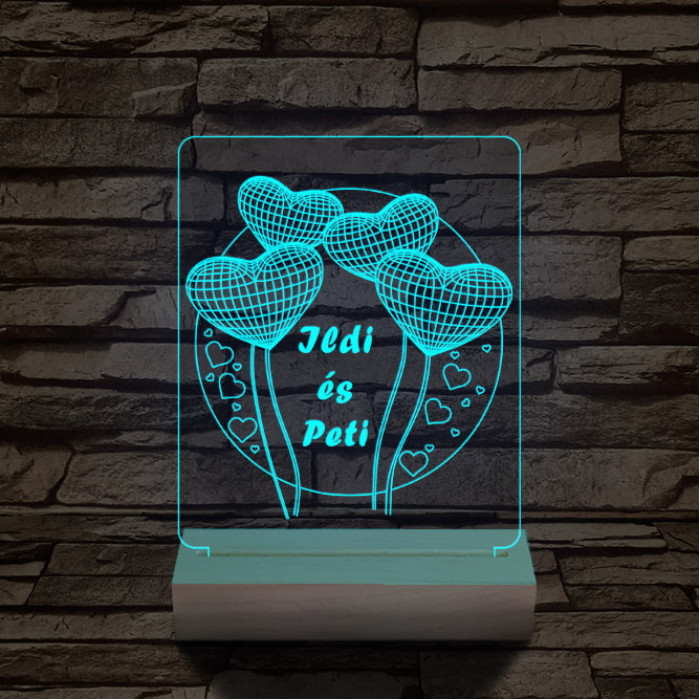 Szív lufi személyre szabott 20 cm fa talppal 7 színű 3D led lámpa