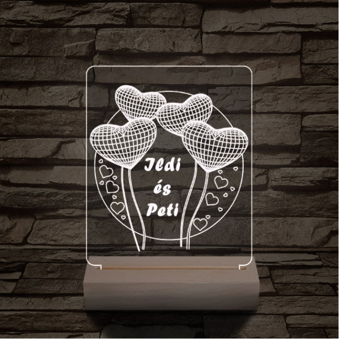 Szív lufi személyre szabott 20 cm fa talppal 7 színű 3D led lámpa