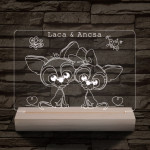 Kutyus szerelem személyre szabott 20 cm fa talppal 7 színű 3D led lámpa