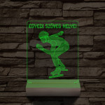 Gyorskorcsolyázó személyre szabott 20 cm fa talppal 7 színű 3D led lámpa
