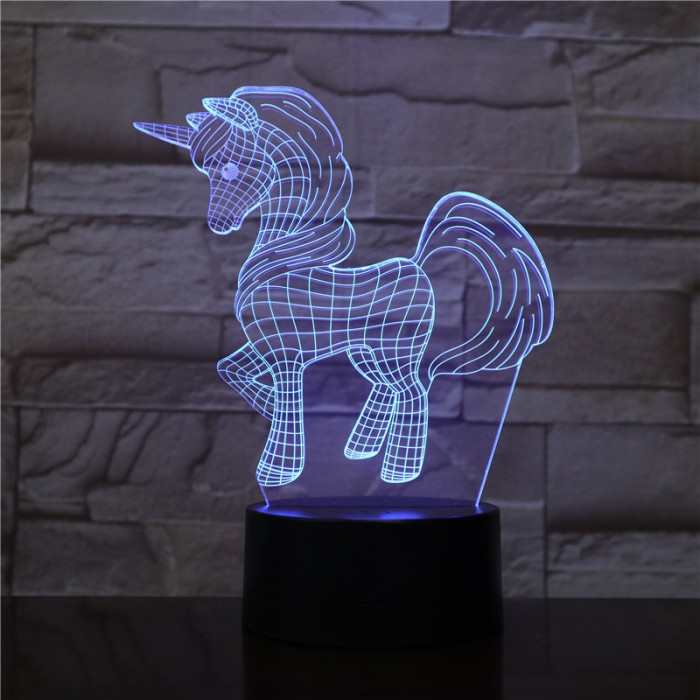 Unikornis Kicsi 7 színű 3D led lámpa