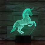 Ágaskodó Unikornis 7 színű 3D led lámpa
