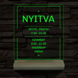 Nyitvatartás számokkal 20 cm fa talppal 7 színű 3D led lámpa