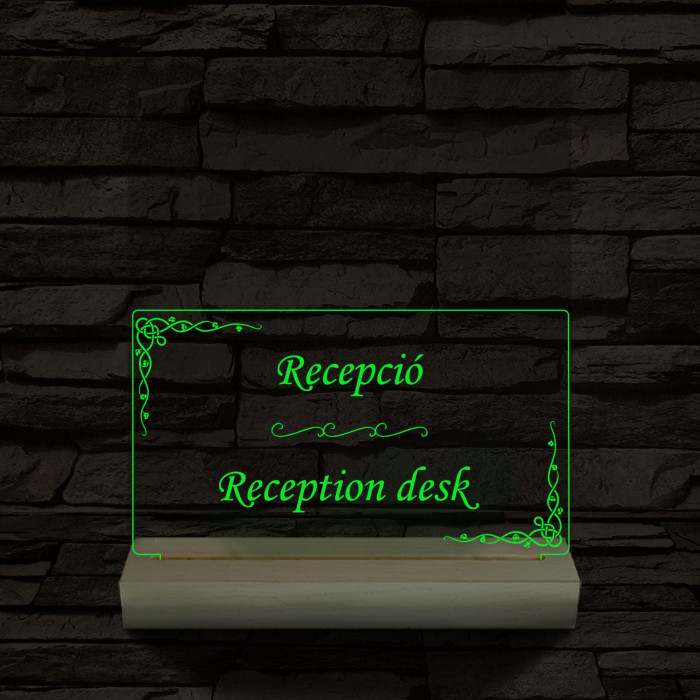 Recepció információs lámpa 20 cm fa talppal 7 színű 3D led lámpa