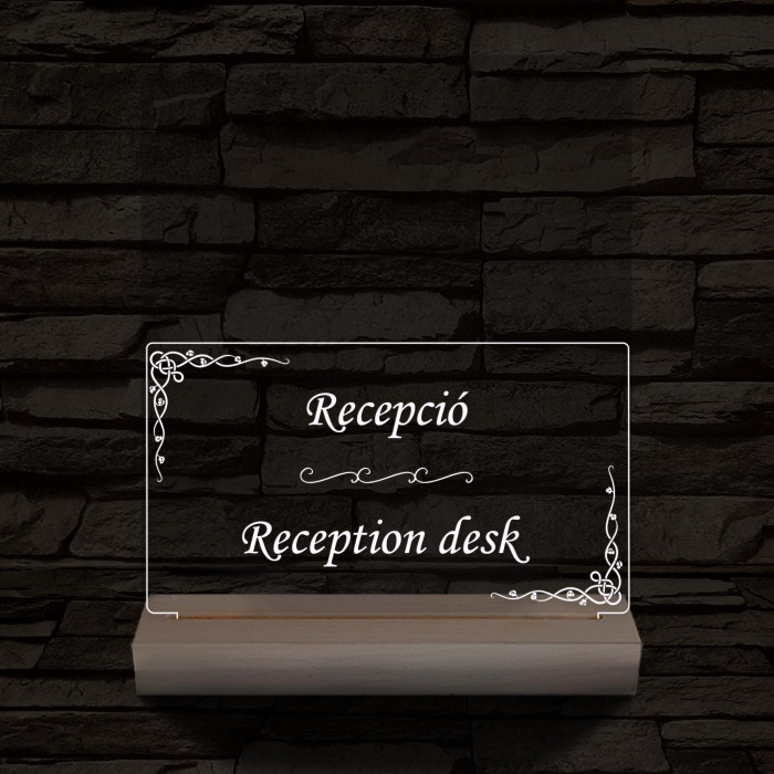 Recepció információs lámpa 20 cm fa talppal 7 színű 3D led lámpa