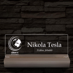 Névtábla céges logóval 20 cm fa talppal 7 színű 3D led lámpa