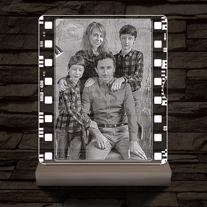 Egyedi fotógravírozás film negatívos kerettel fatalpban 7 színű 3D led lámpa