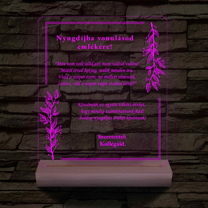 Nyugdíjazási Emléklámpa Személyre Szabott Szöveggel 3D LED 7 Színű Fa Talppal 