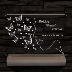 Nőnapi egyedi szöveggel személyre szabott 20 cm fa talppal 7 színű 3D led lámpa