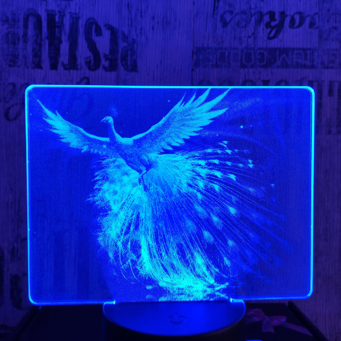 Páva 7 színű valósághű 3D led lámpa